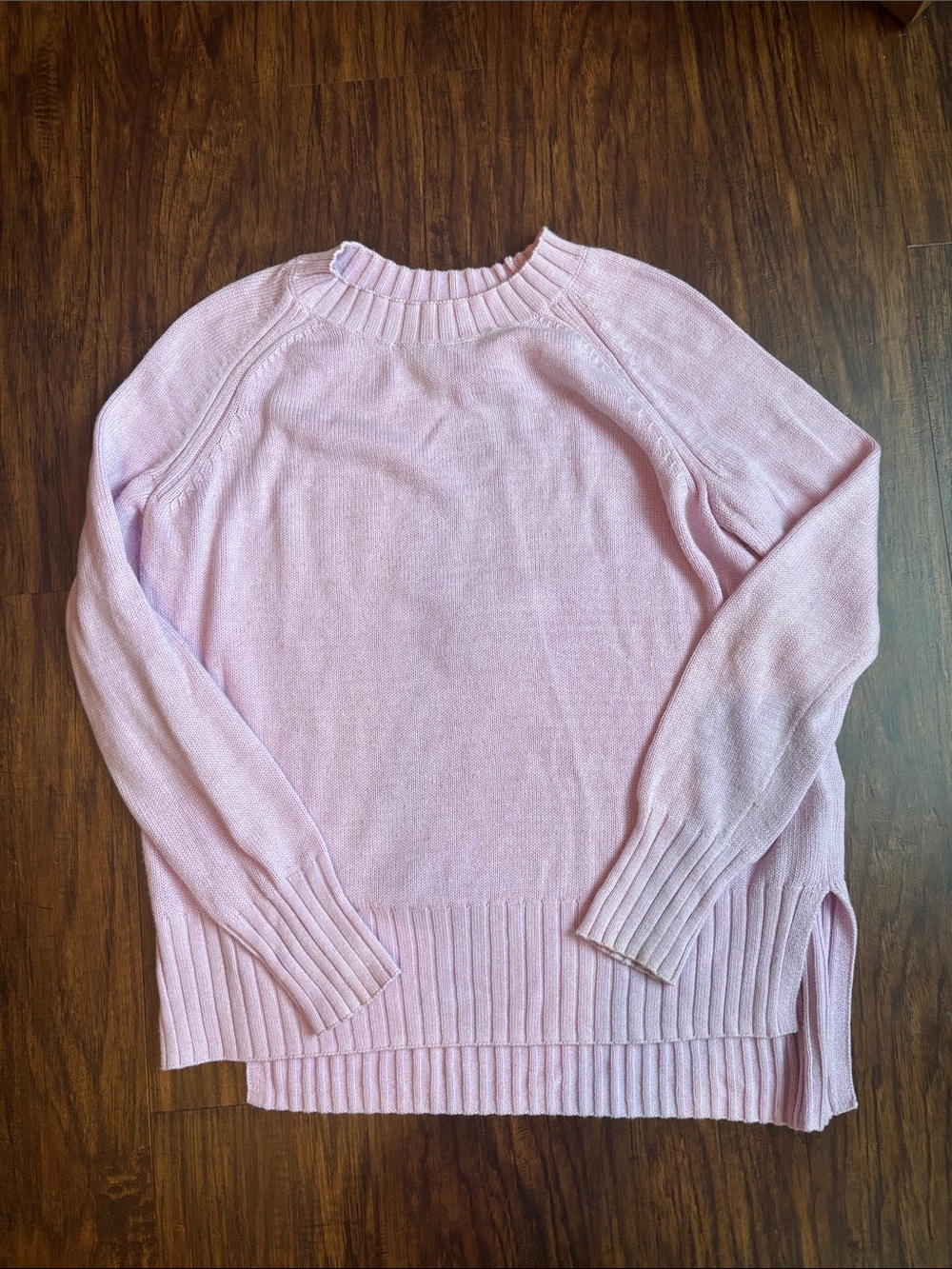 Old Navy Women’s Lavender Lightweight Crewneck Ribbed-Hem Sweater